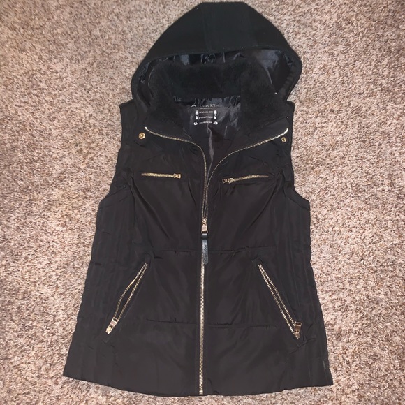 Calvin Klein Black Vest! - Picture 1 of 3